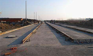 防裂缝钢纤维混凝土施工-进出料口出现堵塞该怎么办[焦点娱乐]