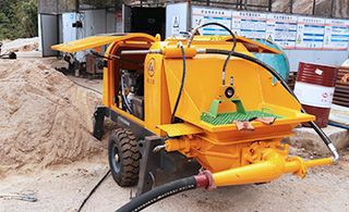 矿用远距离履带式喷浆机-粉尘低回弹率低施工效率高[益达娱乐]